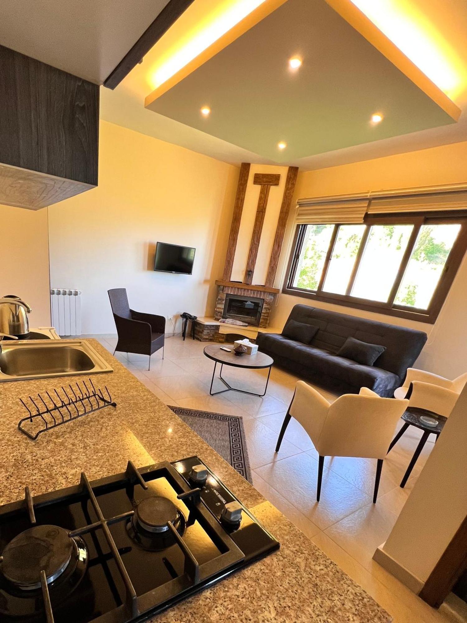 Austria Luxury Apartments, Faraya Hotel Eksteriør bilde